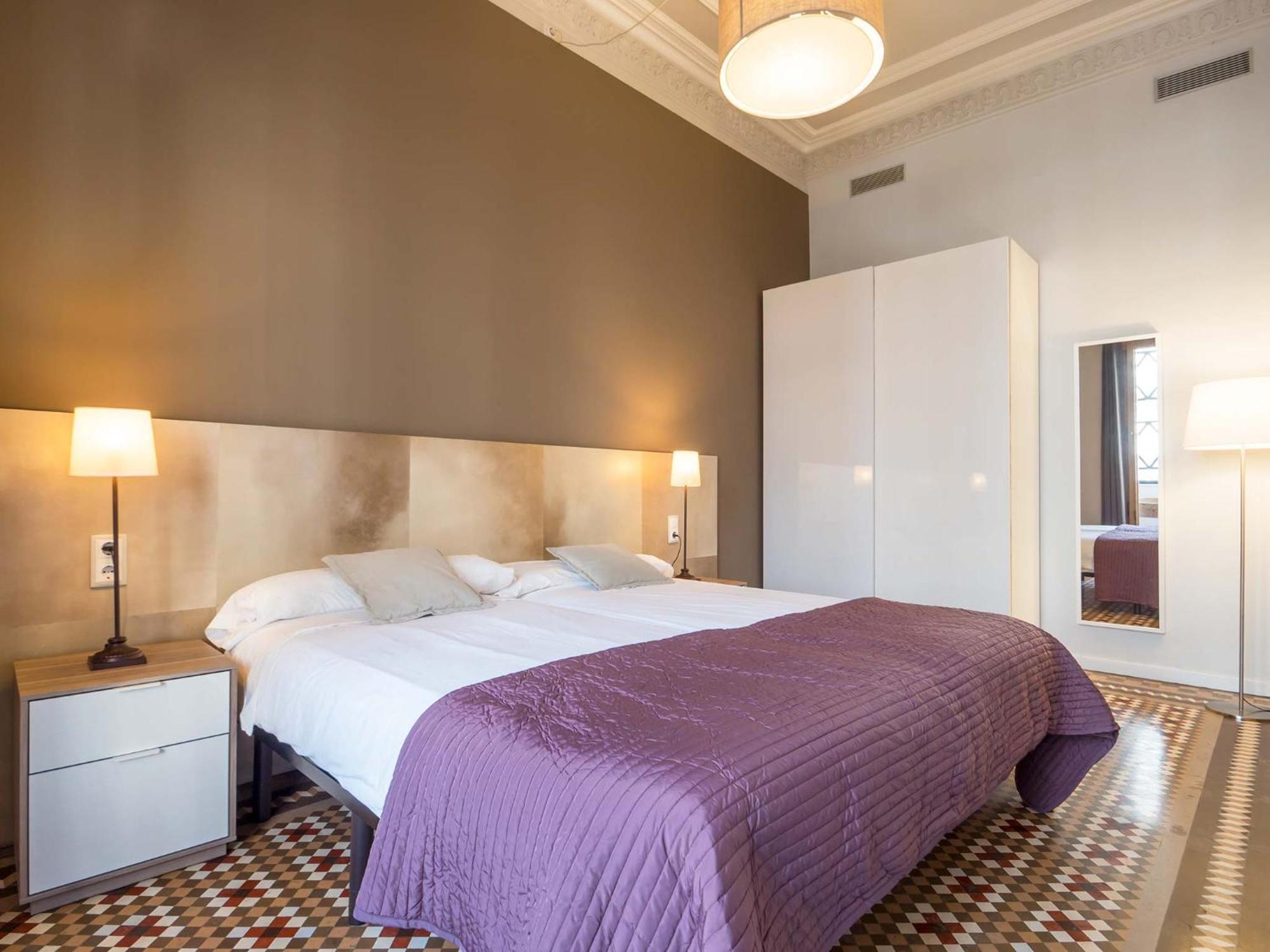 Rent Top Apartments Rambla Catalunya Барселона Стая снимка