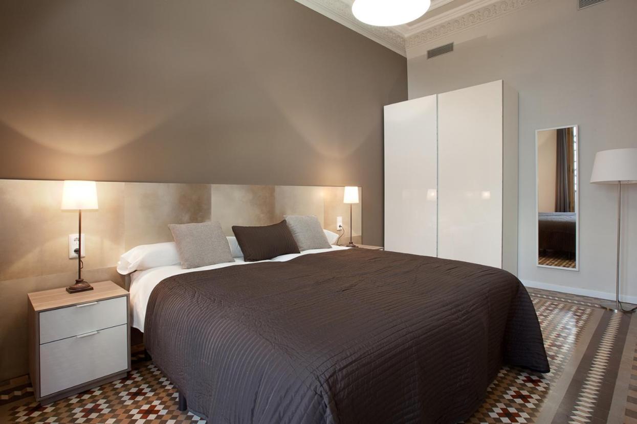 Rent Top Apartments Rambla Catalunya Барселона Екстериор снимка