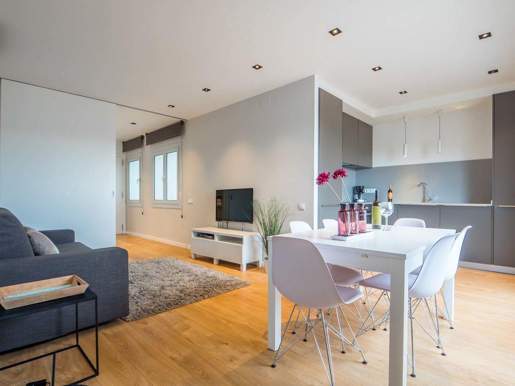Rent Top Apartments Rambla Catalunya Барселона Екстериор снимка