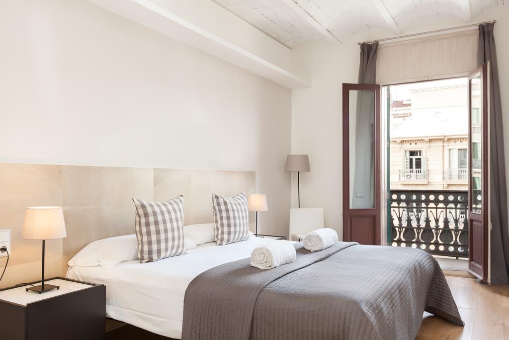 Rent Top Apartments Rambla Catalunya Барселона Екстериор снимка